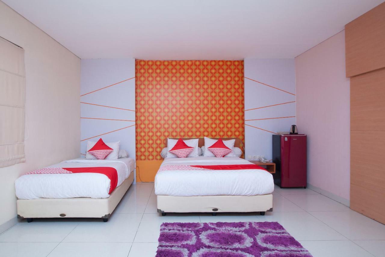 Oyo 340 Cleo Guest House Hotel